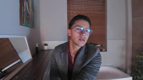 Andy Joy  online show from November 2, 11:36 am