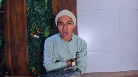 Andy Joy  online show from November 29, 12:07 pm