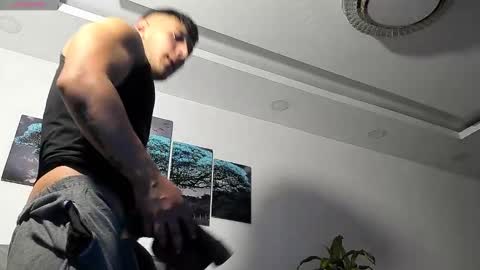 Snapshot of angeel_d035 chatting on December 15, 12:40 am Angel online show from December 15, 12:40 am