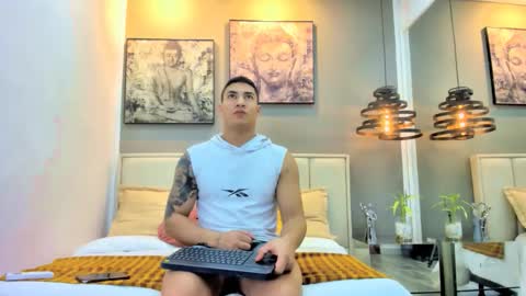 Angel online show from February 3, 3:37 am