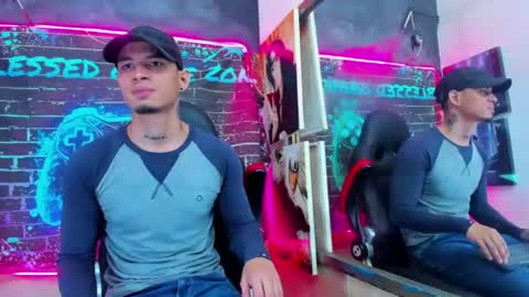 angel_blessed online show from June 12, 11:52 am