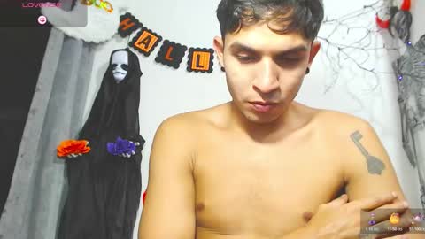 Snapshot of angel_latinboy chatting on October 23, 12:14 am Angel online show from October 23, 12:14 am