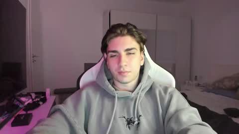 Angel online show from November 14, 11:06 pm