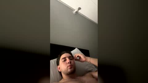 angelbell19 online show from March 4, 4:52 am