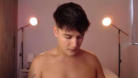 Angel online show from February 7, 9:20 pm