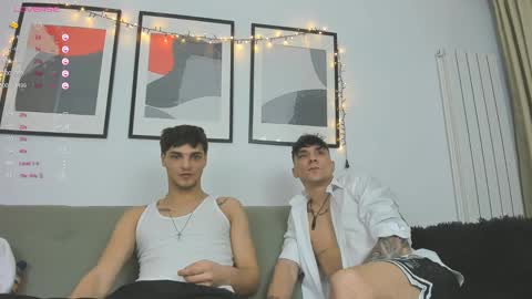 Snapshot of angelfrank chatting on February 19, 4:34 am Frankie  online show from February 19, 4:34 am
