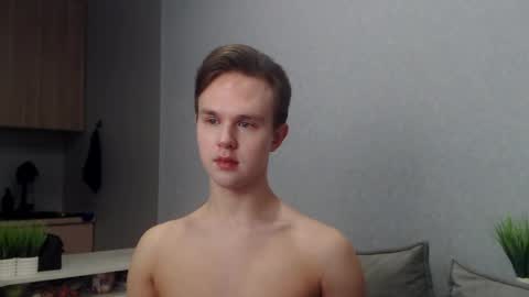 Angel online show from April 9, 8:09 am