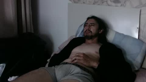 angeluxxxifer online show from February 14, 2:39 am