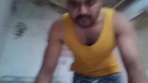 Snapshot of aniketbigdick chatting on October 2, 12:58 am aniketbigdick online show from October 2, 12:58 am