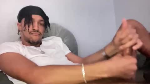 Animeboygirls online show from November 30, 7:21 am