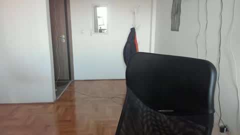    online show from December 15, 2:36 pm