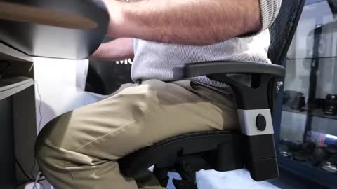 D online show from December 10, 4:49 pm