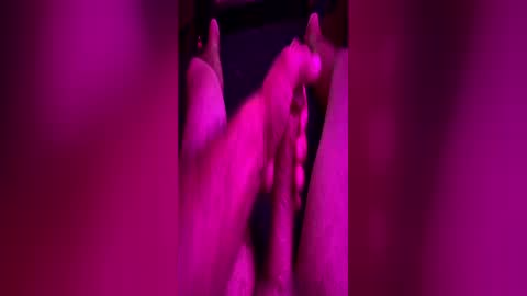 anonymous82389 online show from June 14, 7:21 am