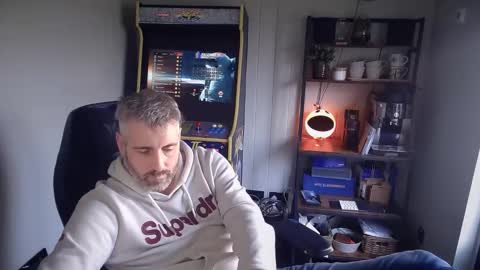 anonymousblokeuk online show from March 4, 12:55 pm