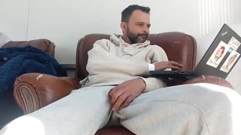 Lower chakra online show from December 29, 10:45 am