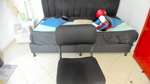 Snapshot of anthoy_wayans chatting on February 15, 8:34 pm       online show from February 15, 8:34 pm