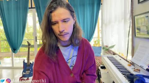 Snapshot of antinoo_gnothi chatting on December 13, 1:44 pm Antinoo Gnothi online show from December 13, 1:44 pm