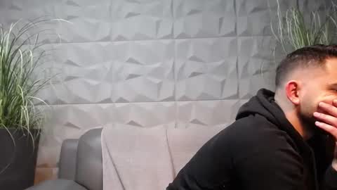 HI My name is Antonio online show from February 11, 8:10 pm