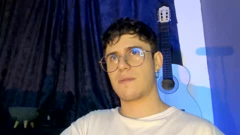 antonnello_ online show from November 16, 2:03 am