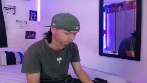 anyelo_sexyhot online show from January 11, 3:10 am