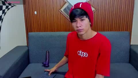 anyelo_sexyhot online show from February 5, 12:38 pm