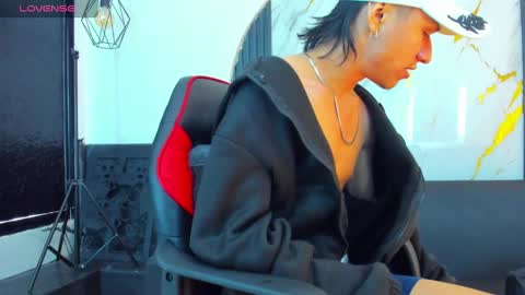 anyelo_sexyhot online show from October 5, 12:31 pm