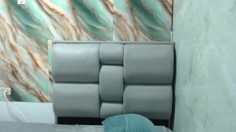 Snapshot of apolo01_ chatting on September 28, 3:15 am Apolo online show from September 28, 3:15 am