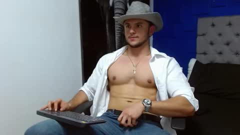 Apolo online show from March 4, 6:04 am