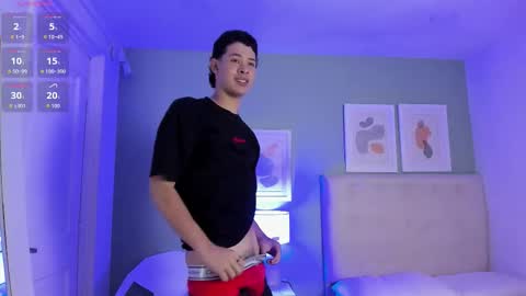 Apolo twink online show from January 31, 7:45 pm