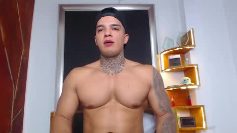 AquilesElpapi online show from December 4, 2:04 pm