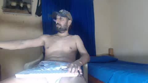Snapshot of arabebigcock chatting on September 15, 4:03 am ARABE  online show from September 15, 4:03 am