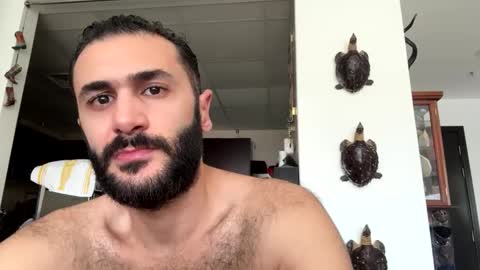 hairycub online show from December 3, 6:57 am