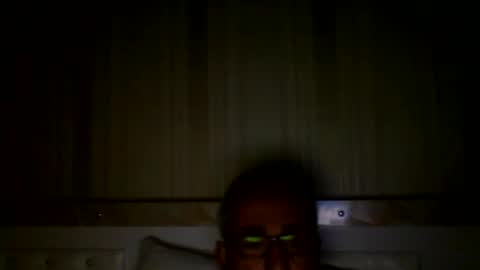 arammiran13 online show from December 3, 7:00 pm