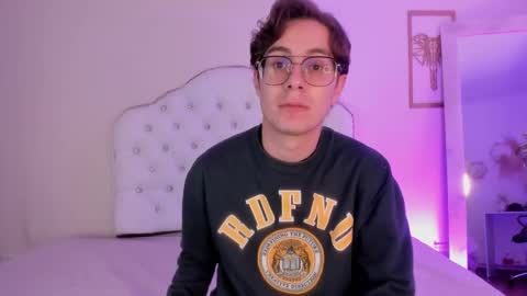 Archie online show from February 10, 11:57 am