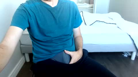 Arek online show from July 6, 5:48 pm