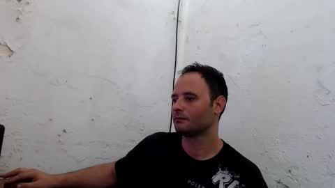 Ariel online show from December 14, 4:42 pm