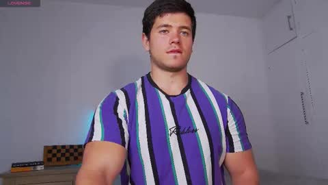 A n g e l  f r o m  H e l l online show from March 21, 8:19 am