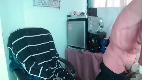 armaduradeacero online show from September 9, 5:45 pm