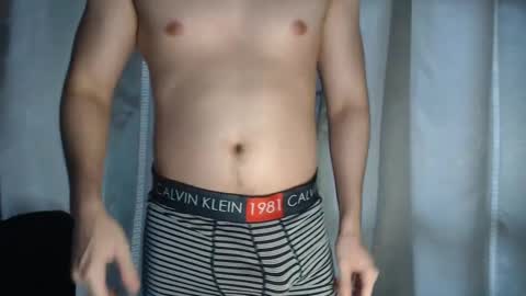 Snapshot of armando_2002 chatting on February 21, 12:50 pm ARMANDO online show from February 21, 12:50 pm