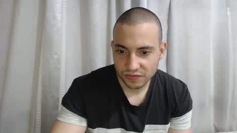 Snapshot of armando_2002 chatting on October 1, 6:56 pm ARMANDO online show from October 1, 6:56 pm