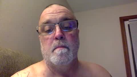 armyguy5311 online show from March 13, 12:51 am