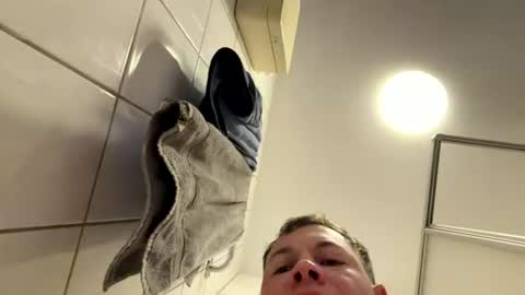 armyskater32 online show from July 13, 5:20 am