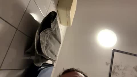 armyskater32 online show from January 14, 9:18 pm