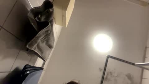 armyskater32 online show from January 11, 1:21 am