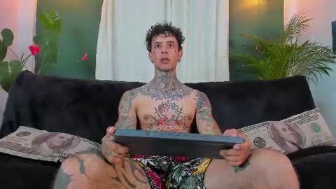 Aron ford online show from June 11, 12:32 am