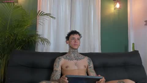 Aron ford online show from November 12, 6:46 pm