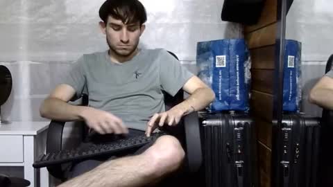 Aron G Franco online show from October 31, 3:41 am