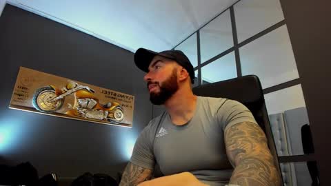 AronGrant online show from January 29, 9:01 am