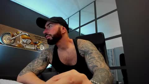 AronGrant online show from January 30, 9:04 am