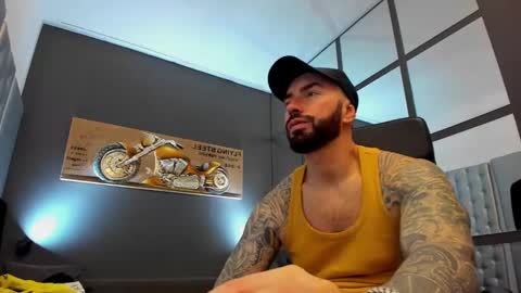 AronGrant online show from January 26, 8:57 am